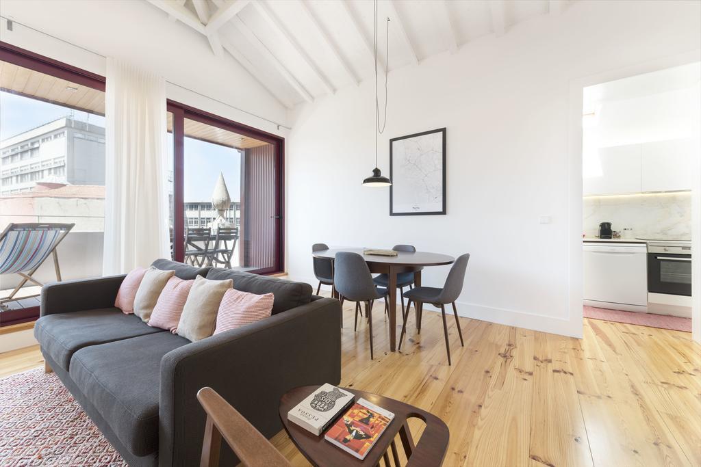 Lovelystay - Top Floor Balcony Apartment OOporto Exteriör bild